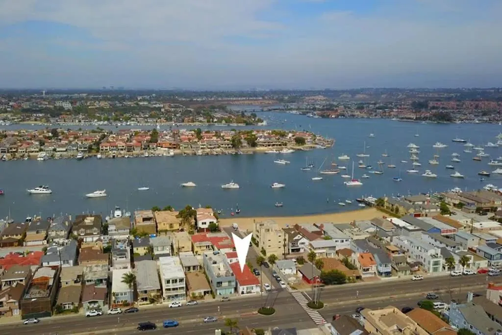 1000#5 Premier Modern Home W View, Parking, And Ac Newport Beach 0*,