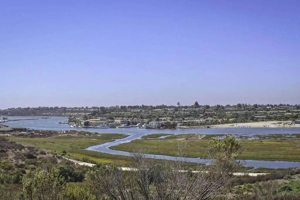 1000#5 Premier Modern Home W View, Parking, And Ac Newport Beach Apartment